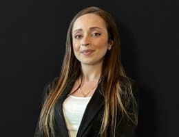 Agent: Zeina Koussa