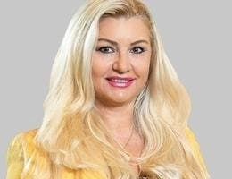 Agent: Nina Pekina