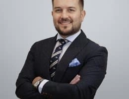 Agent: Andrei Racovita