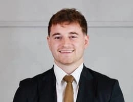 Agent: Aron Ebsworth