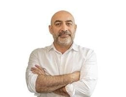 Agent: Sami  Dagistanli