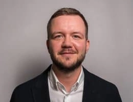 Agent: Arsenii Mokov