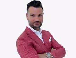 Agent: Jasmin Miletic