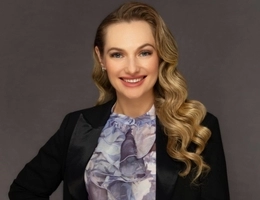 Agent: Iryna Stroyeva