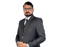 Agent: Raghu Nair (raghuthaman Valappan Veettil)