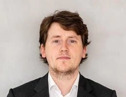 Agent: Thomas Cavanagh