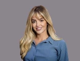 Agent: Rhian Smith
