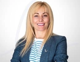 Agent: Ekaterina Vlahova