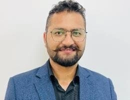 Agent: Rashid  Hussain