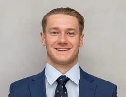 Agent: Oliver Youngs