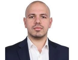 Agent: Karim Abueicha