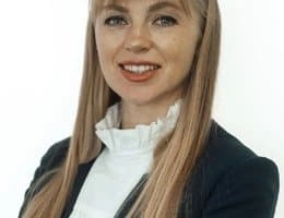 Agent: Kateryna Kisser