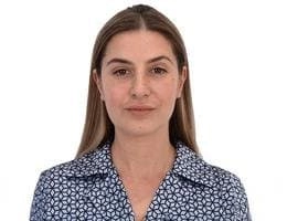 Agent: Karina Saakova