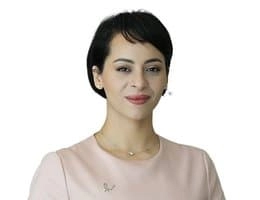 Agent: Zaineb Benzarrougue