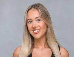 Agent: Macy Mcintyre