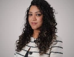 Agent: Pooja Sewani
