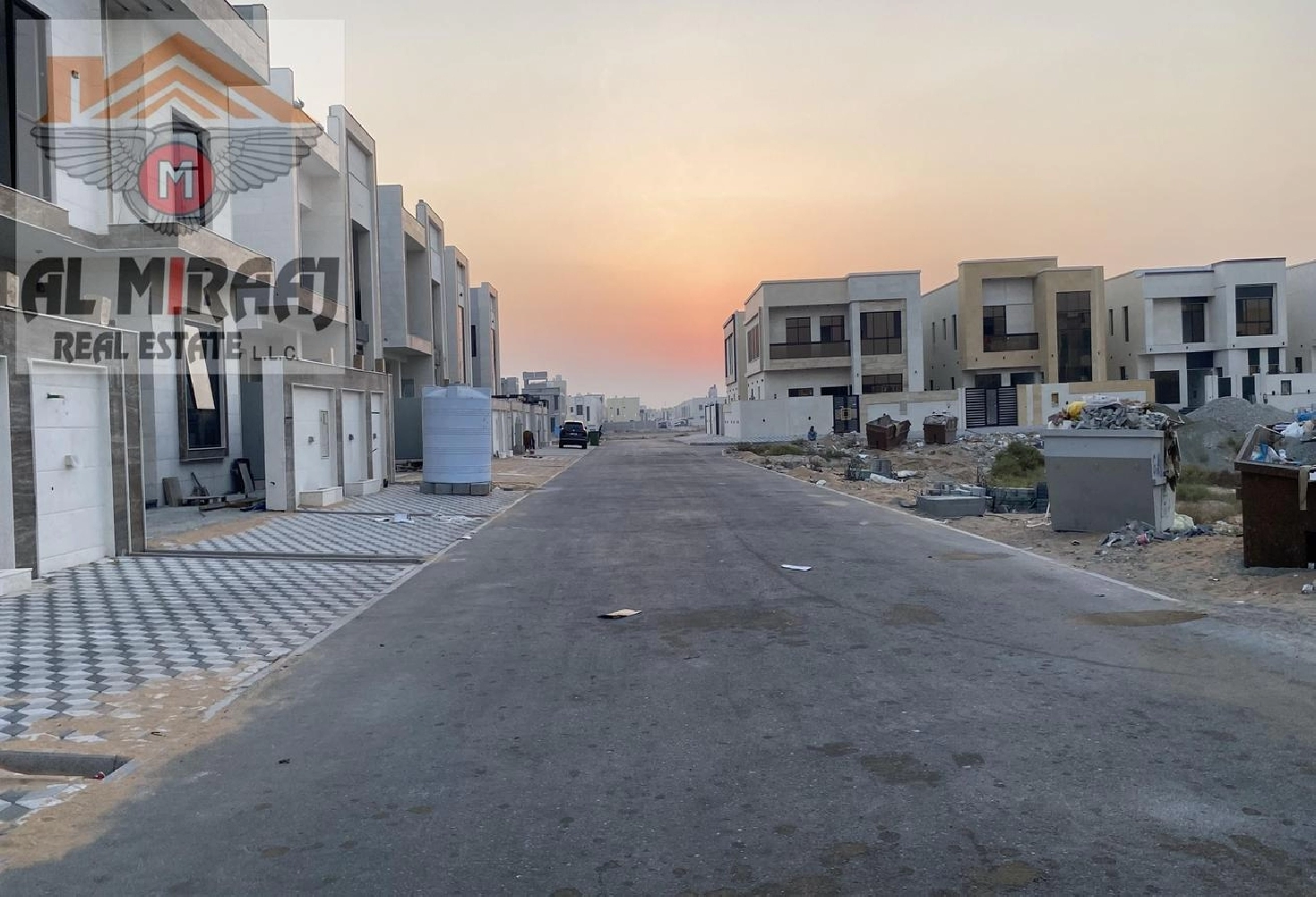 Land for sale in al yasmeen area Pictures