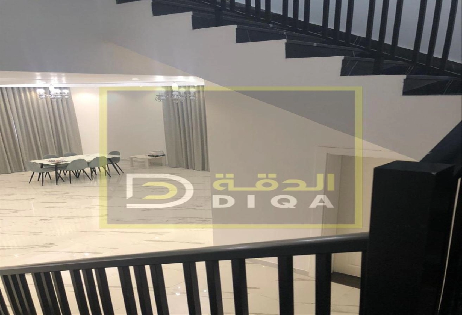 Villa for sale in sharjah Pictures