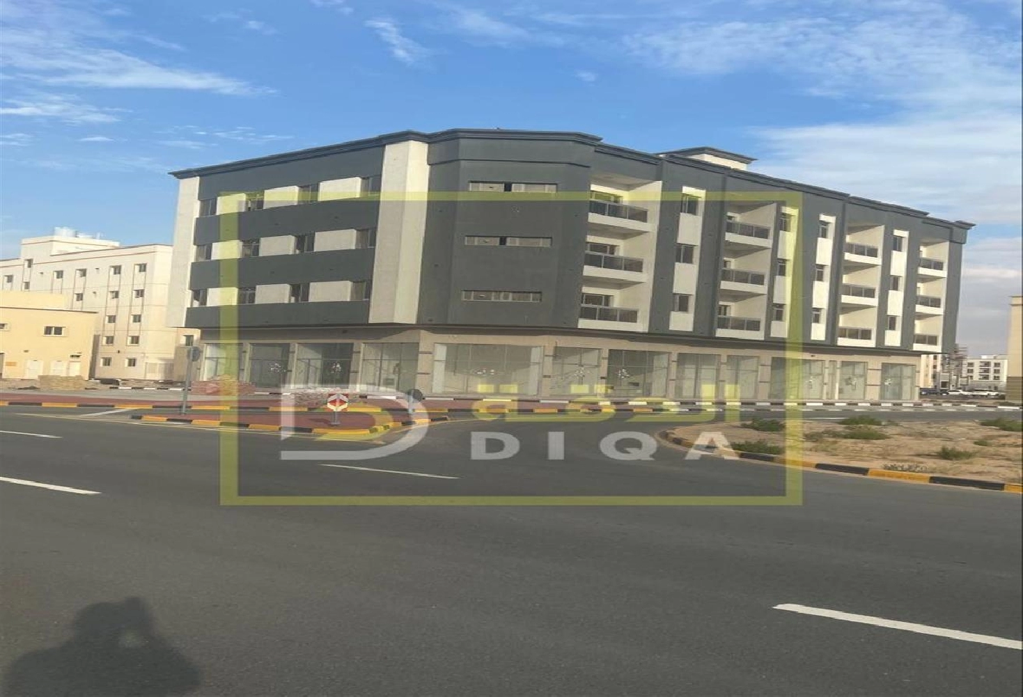 For sale, a new corner building on two streets  Muwaileh area, G +3,