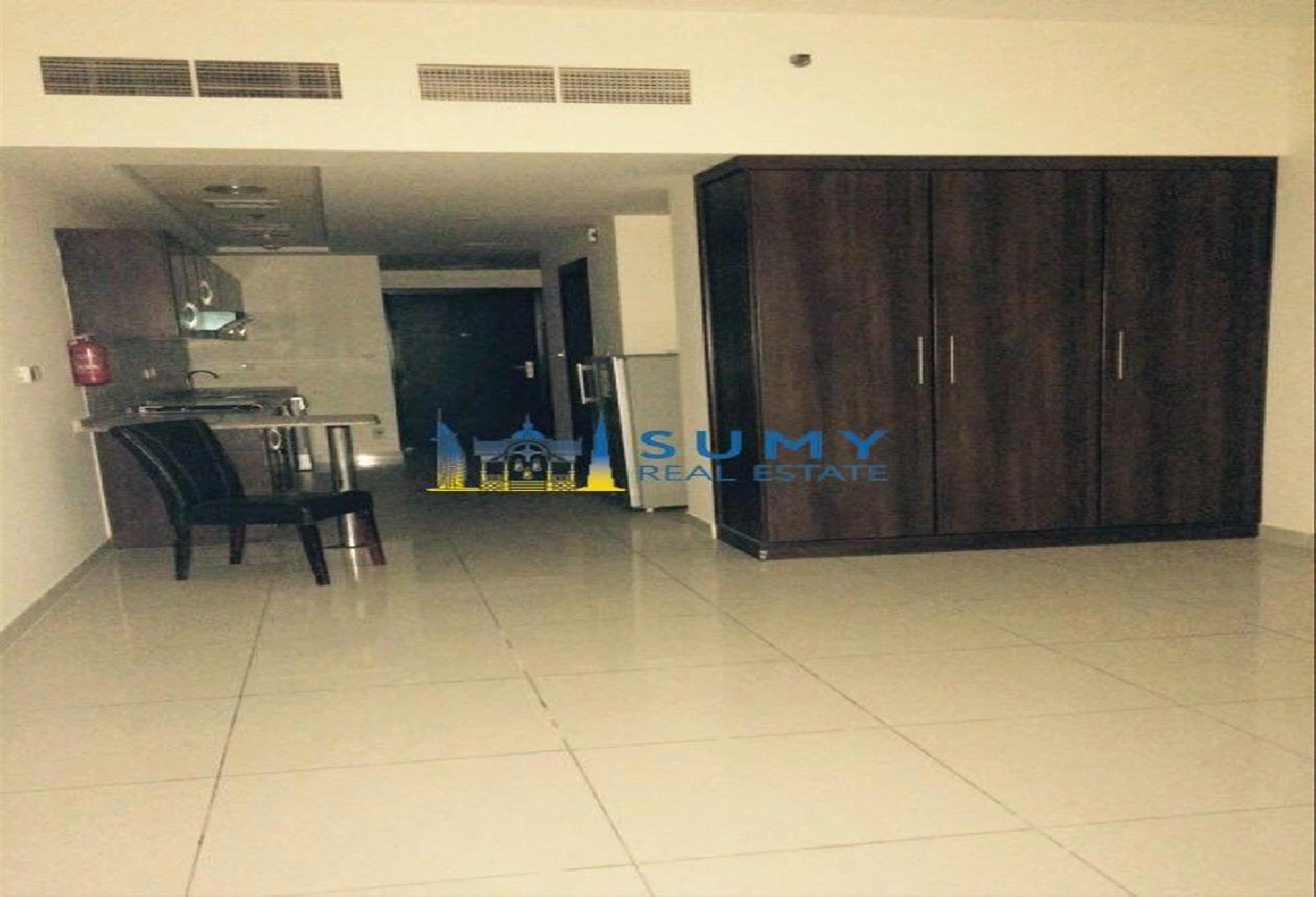 Studio+Storage Room! Perfect Quality