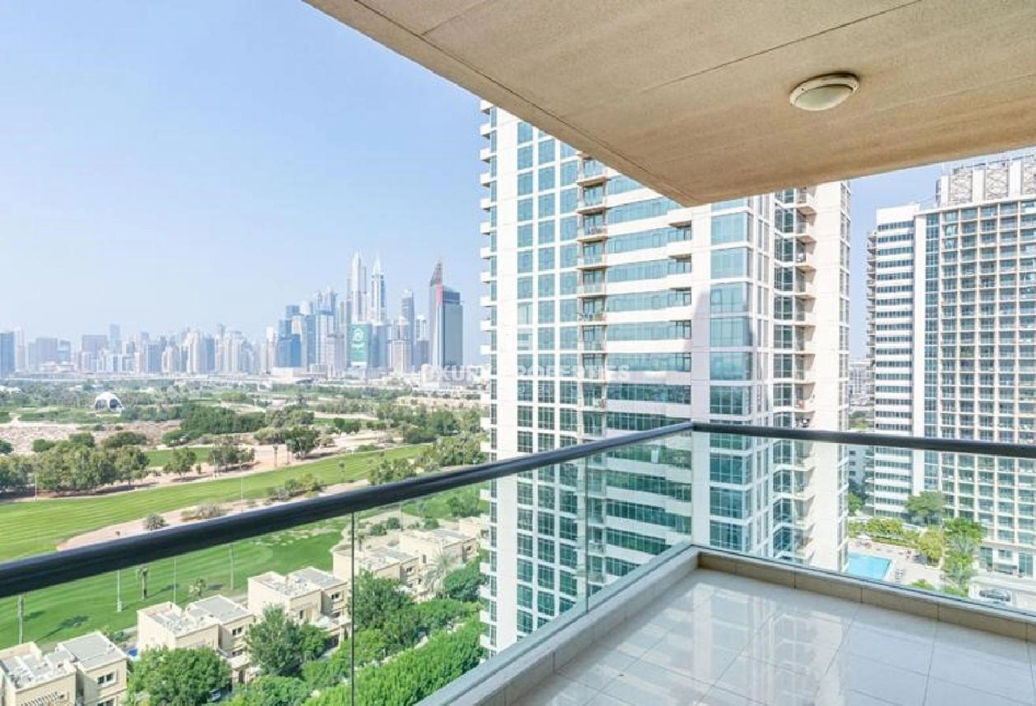 Vacant | Prime Location | Stunning View Image# 1