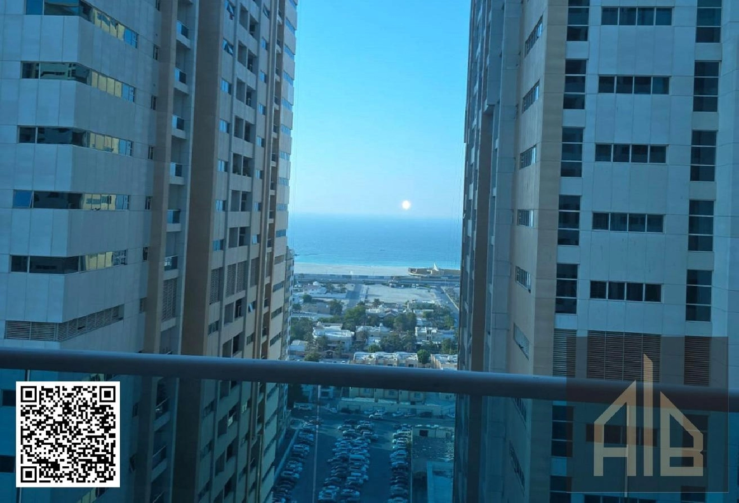 2 BHK For Rent | Sea View | With Parking Pictures