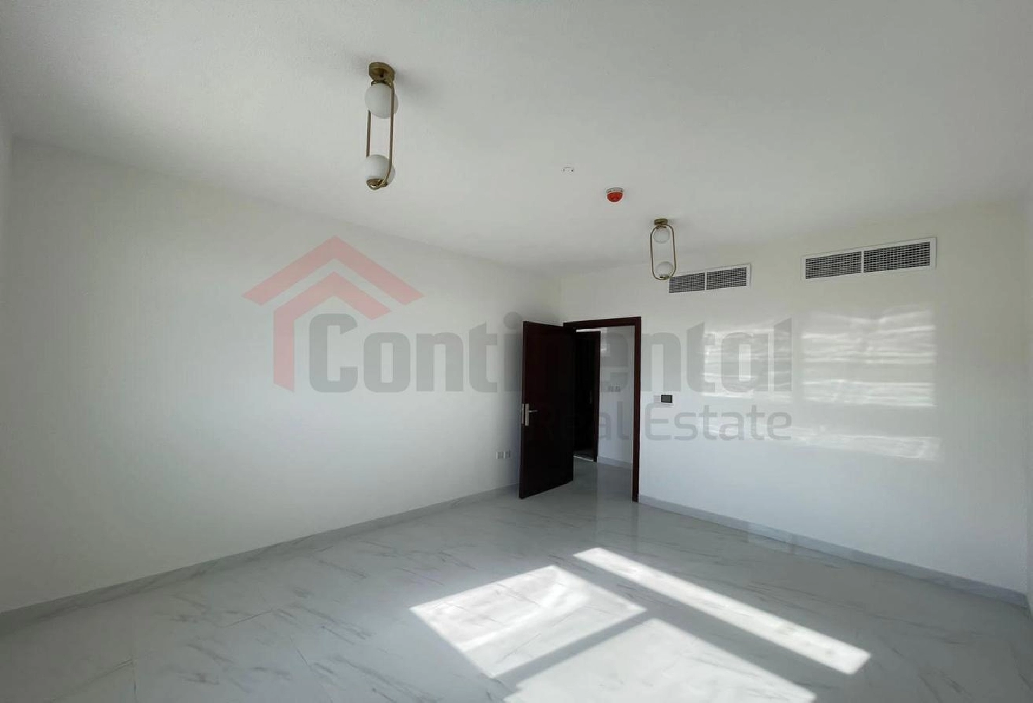 Spacious 2 Bedrooms | For rent | Al Jurf 3 Pictures