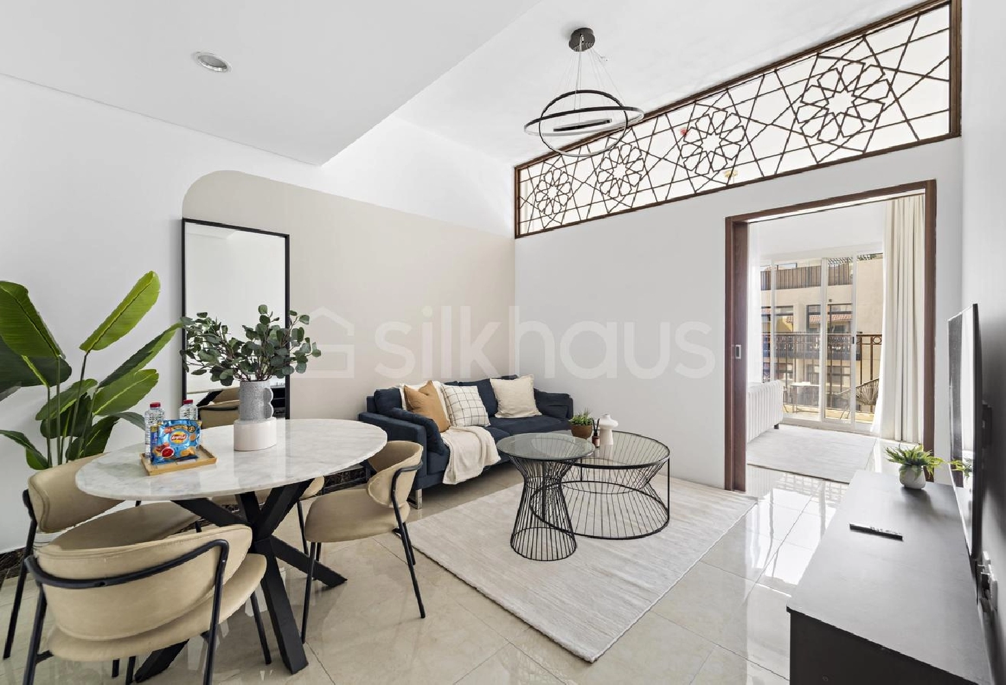 Exclusive 2BDR | Bills Included | Furnished Image# 1