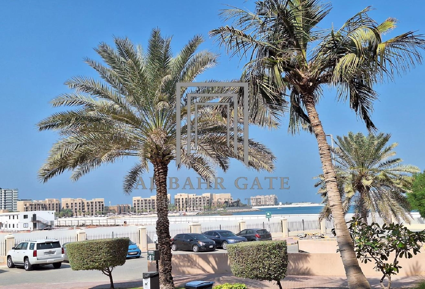 1 Bedroom Apartment | Partial Seaview |