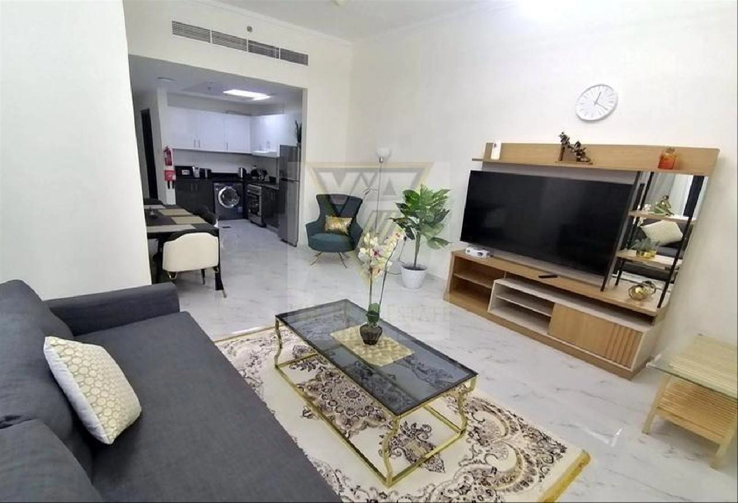 Furnished with Sofa Bed | 12 Chq Optn