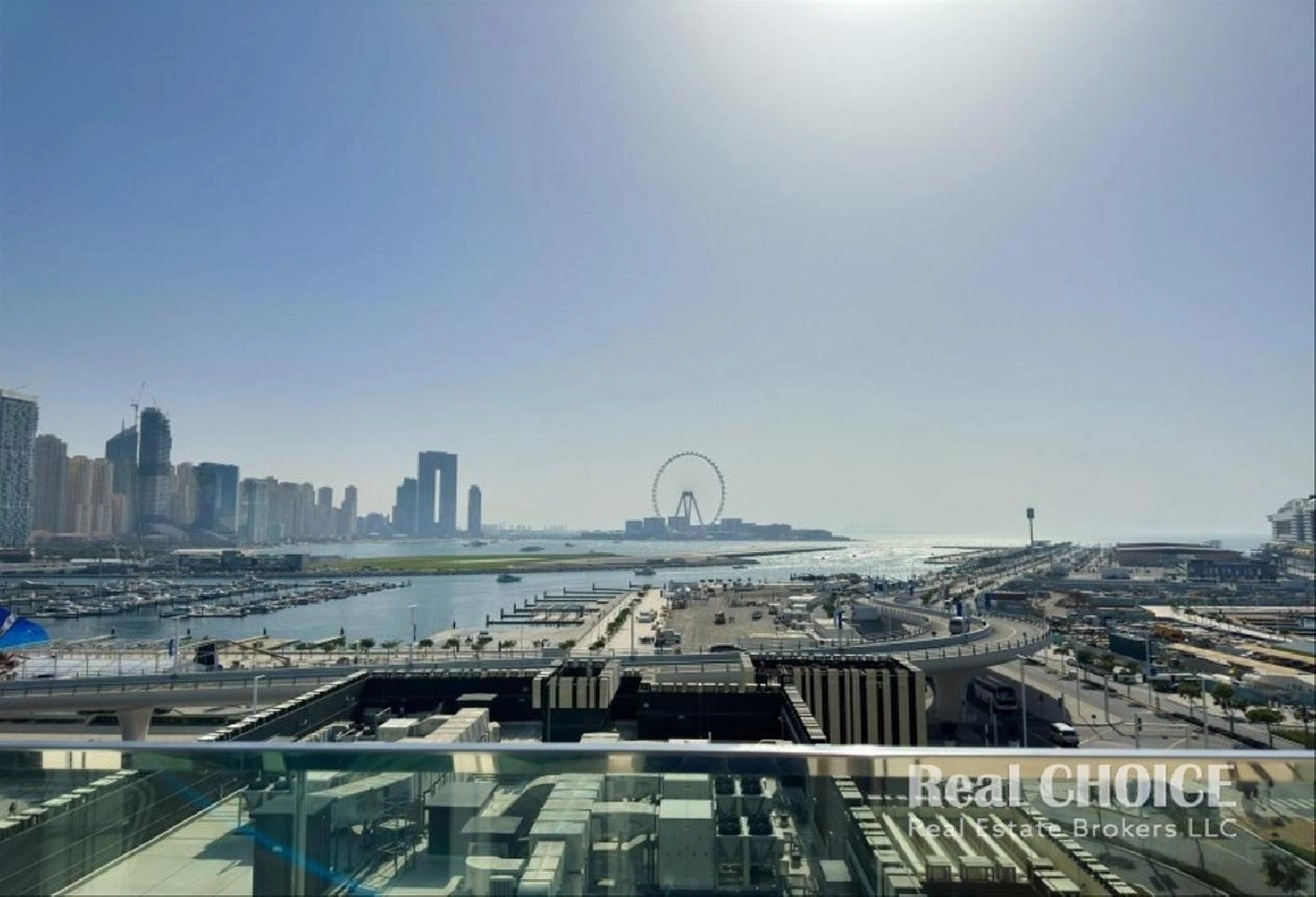 Furnished | Low Floor on Sea | Vacant | Sea Views Pictures