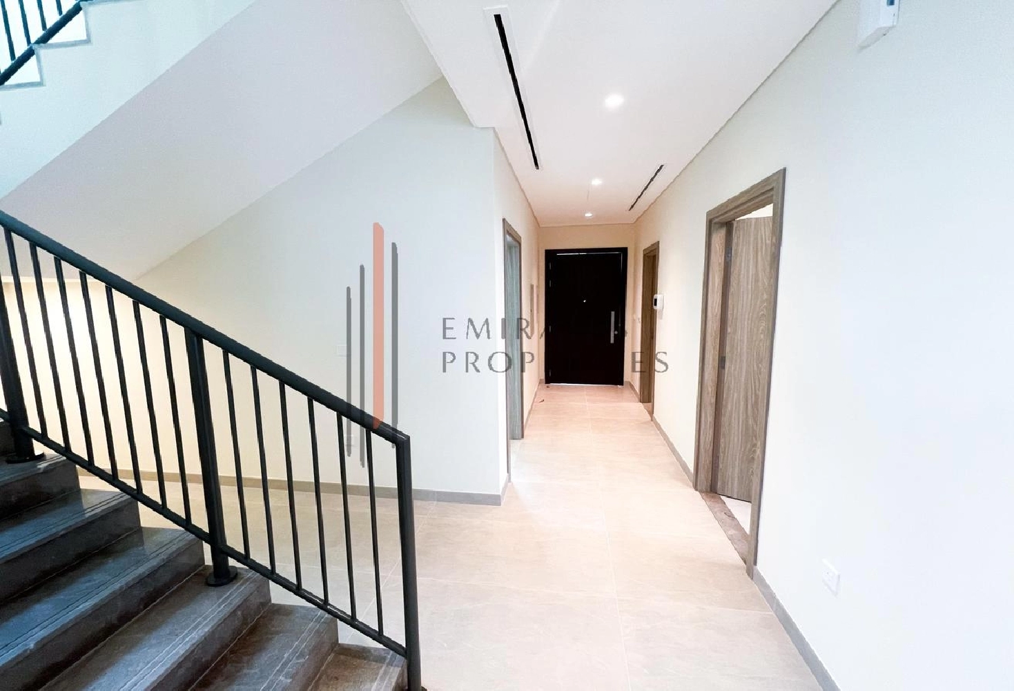 LUXURY TOWNHOUSE 4BHK WITH EPP IN AZHA COMMUNITY