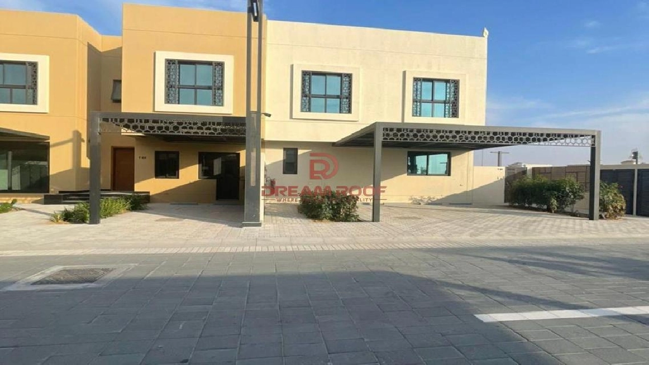 Prime Location | 3 BR | Corner Unit  Pictures