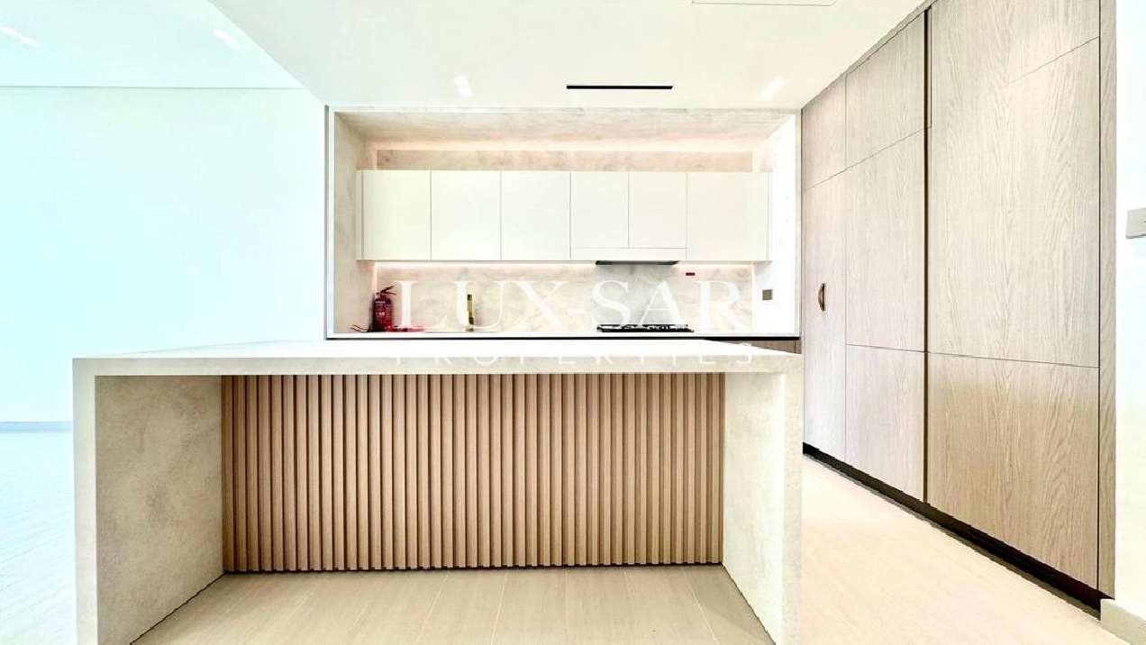 Luxury 1BHK | Binghatti Phoenix | JVC Image# 1