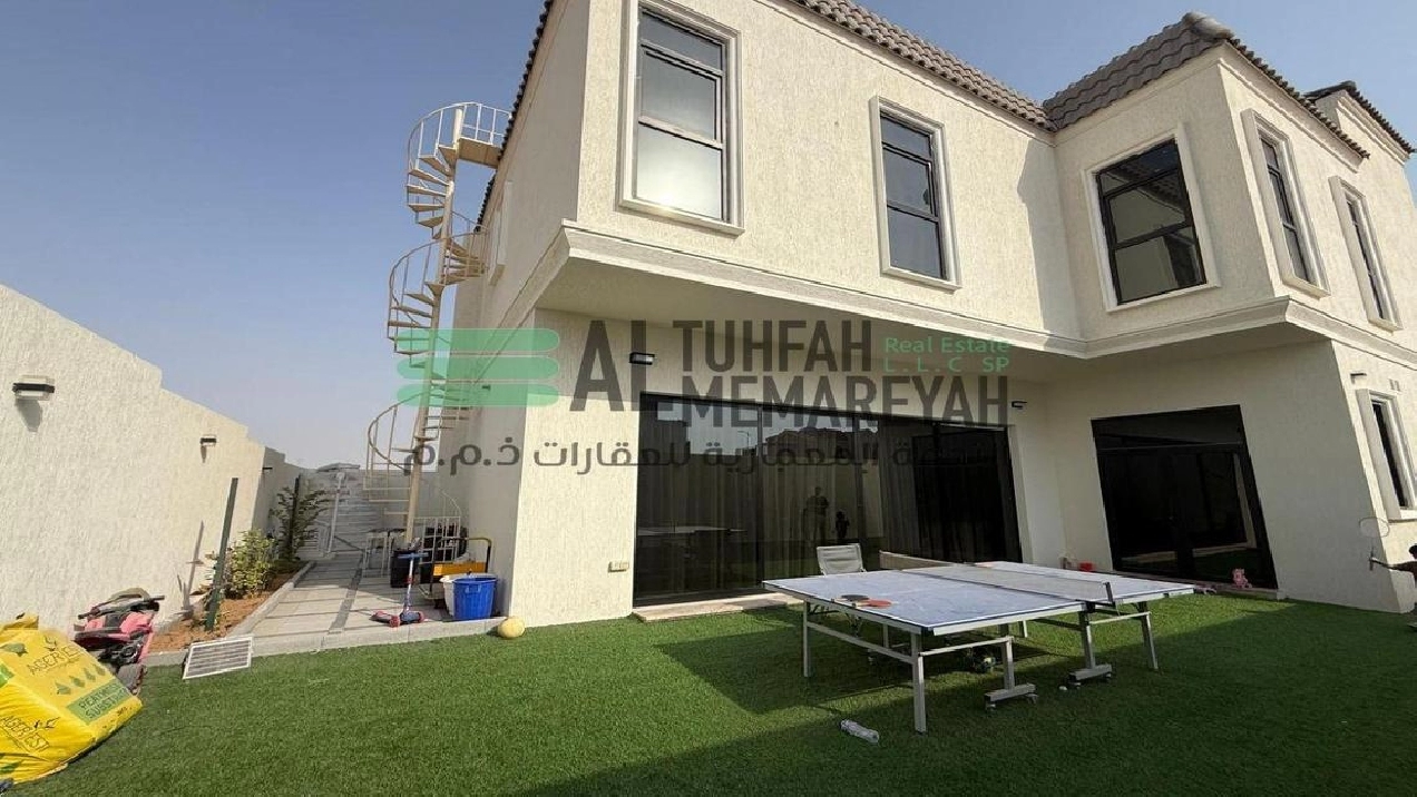 Villa for Sale, Freehold for All Nationalities Pictures