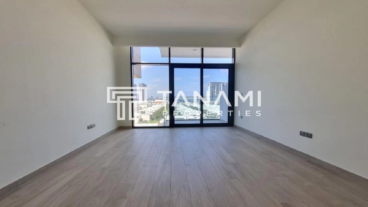 Full Lagoon View | Unfurnished | Ready to Move In Image# 1