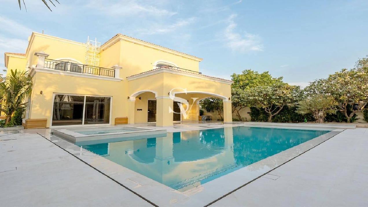 Fully Upgraded | Corner unit | Single Row | Vastu Image# 1