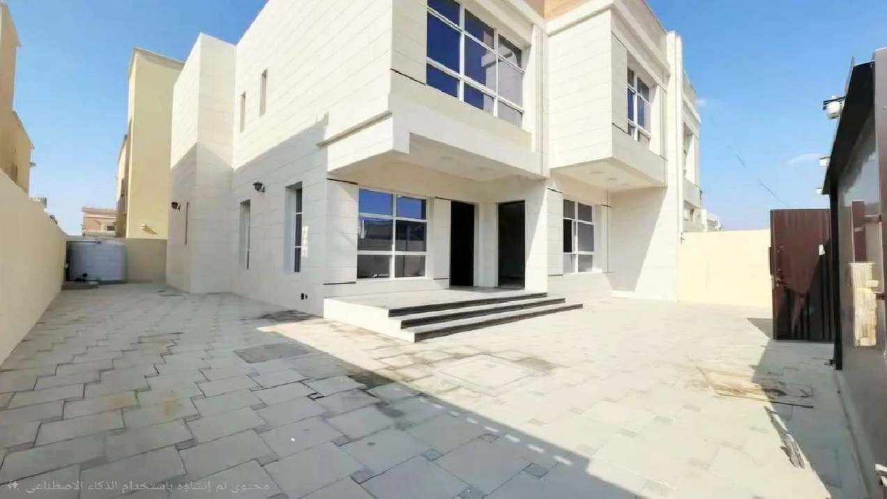 Modern villa, excellent location,registration fees Pictures