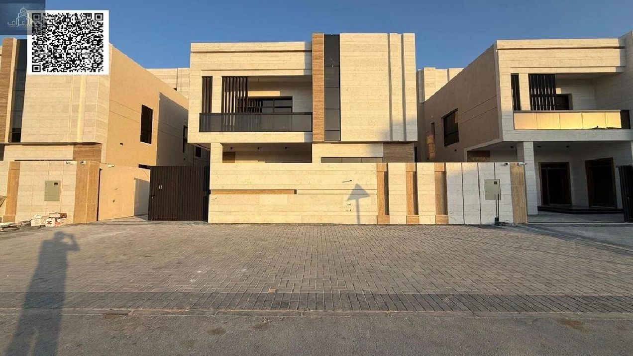 Own a villa in Ajman/Al Yasmin - with fees.