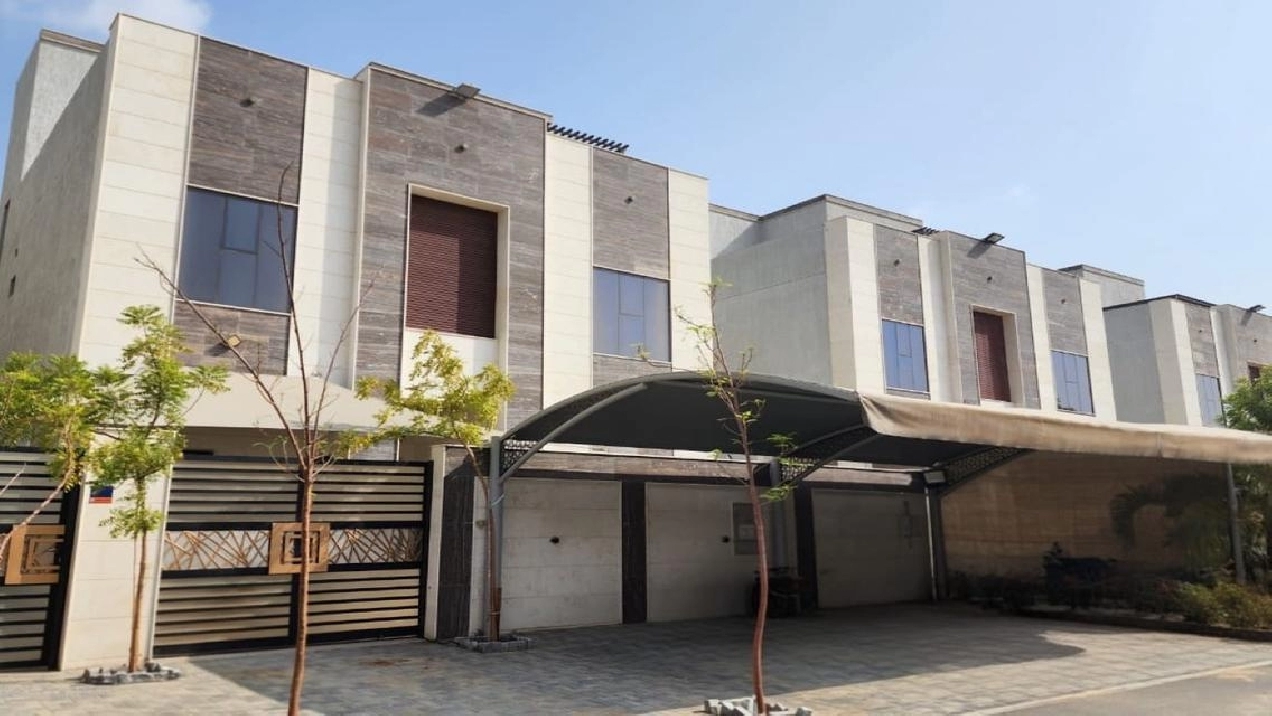 Al Yasmeen 1 - Serene 5 BR Villa in Ajman Pictures