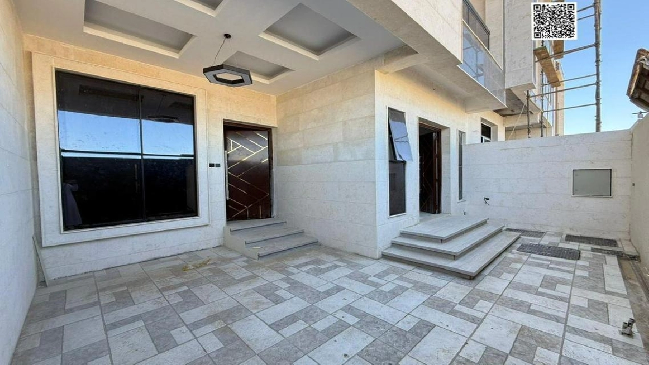 4 BR Villa in Al Bahia Hills: Modern Comfort & Serenity Pictures