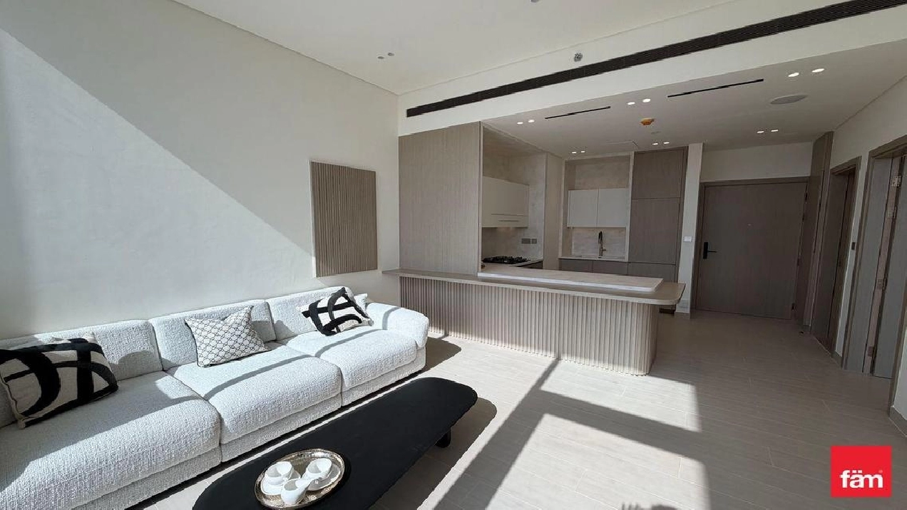 Best Listed Price | | High Floor | Padel Court Image# 1