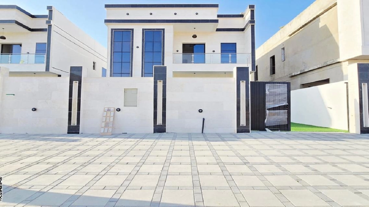 Villa, including registration fees, central AC