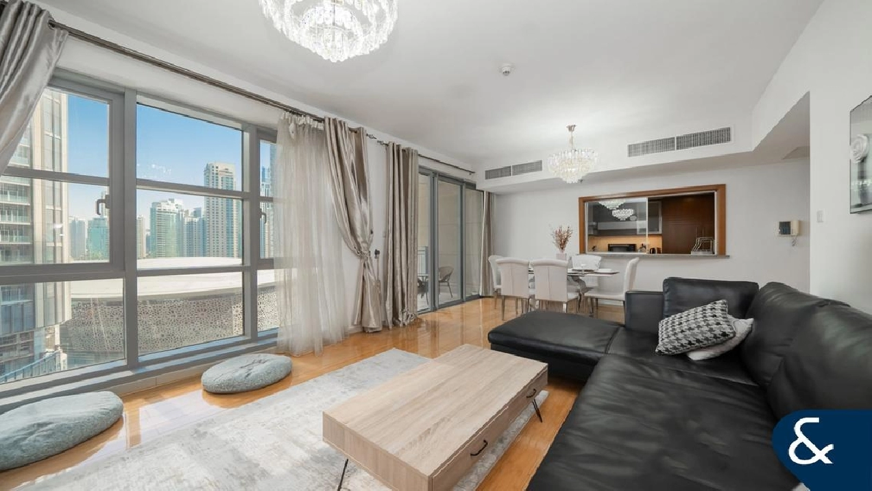 2 Bedrooms + Study I Opera View I Vacant Image# 1