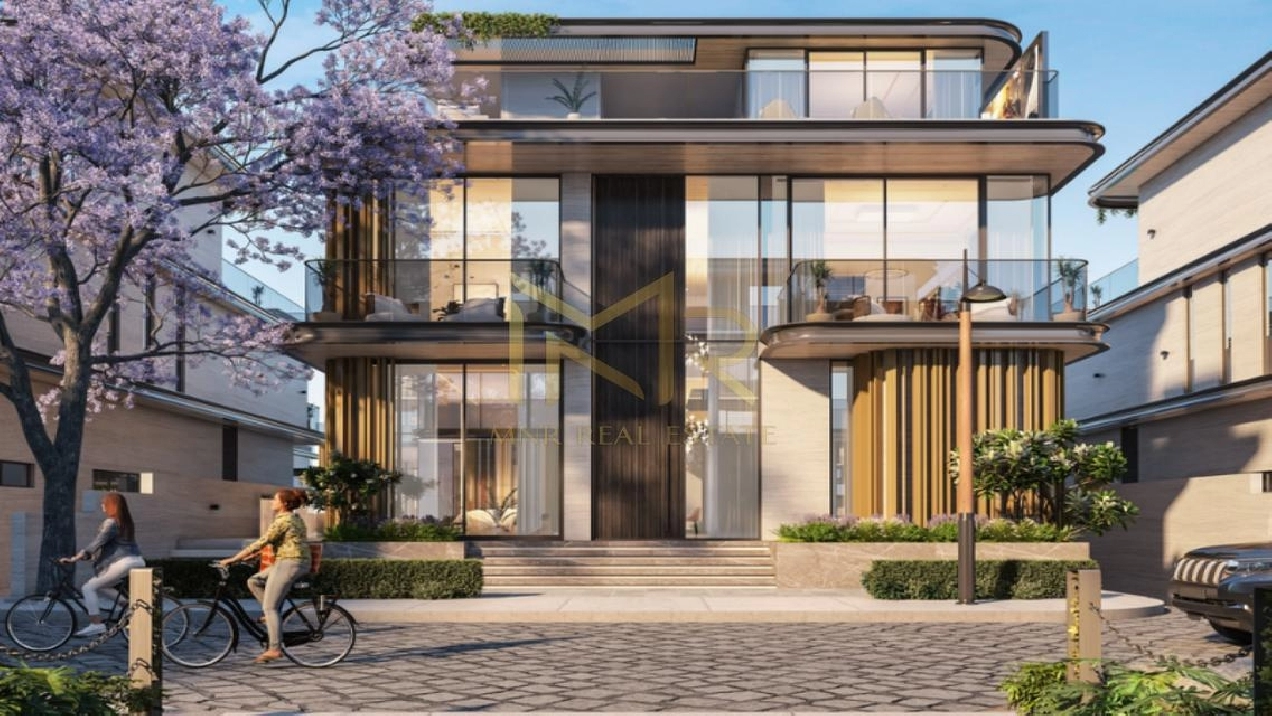 Ultra Luxurious | Lagoon View | Biggest Plot