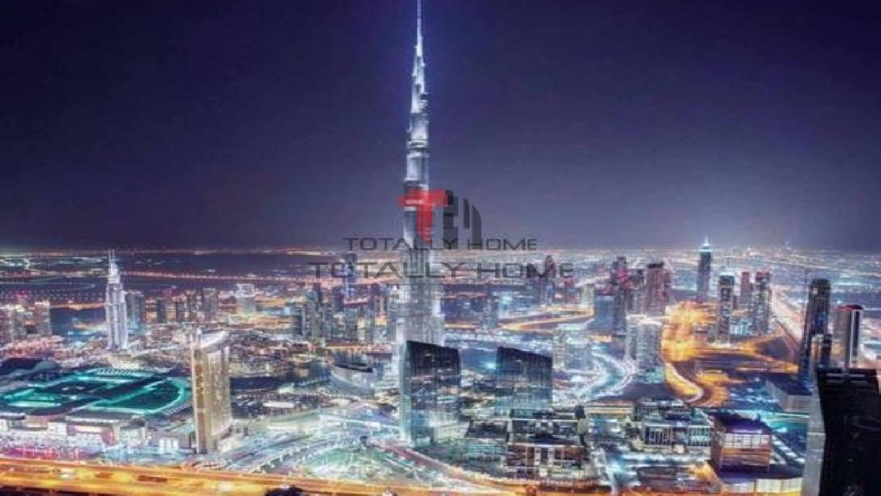 LEVISH | BRANDED | BURJ KHALIFA AND FOUNTAIN VIEW