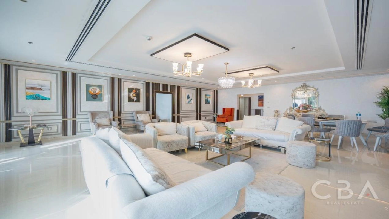 Fully Upgraded Penthouse | Panoramic  Sea Views Image# 1