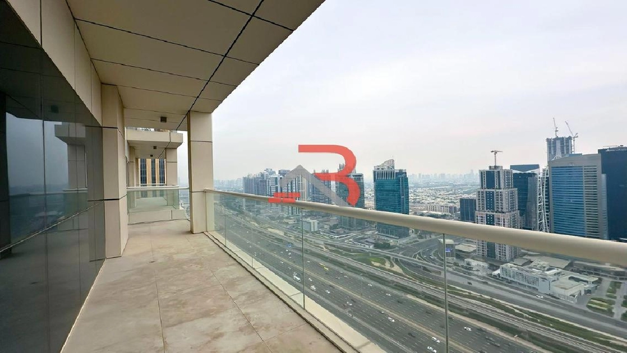 Cheapest PSF in Marina | Yacht-Club View | Vacant Image# 1