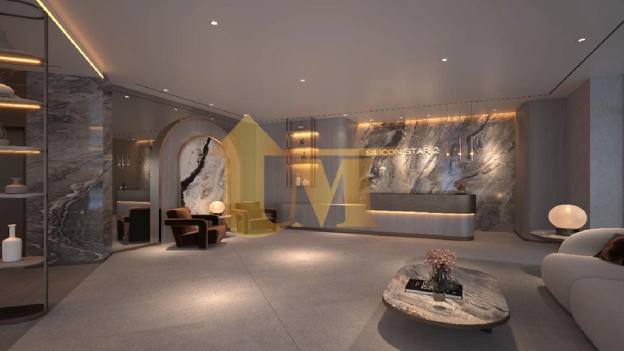 3BHK | Renovated and Huge layout | Chiller Free Image# 1