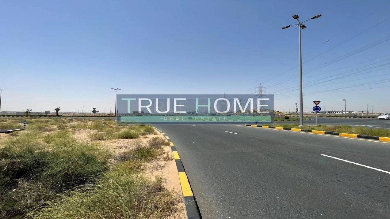 Corner Building Plot Residential & Commercial